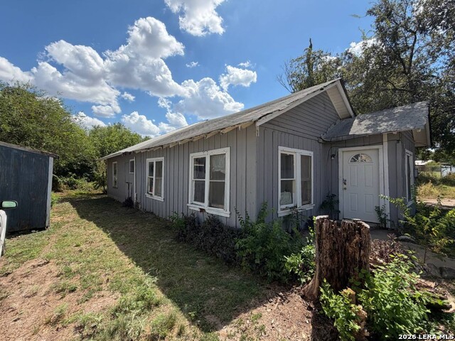 527 Boone Street Property Photo 8