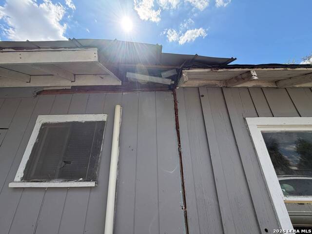 527 Boone Street Property Photo 12