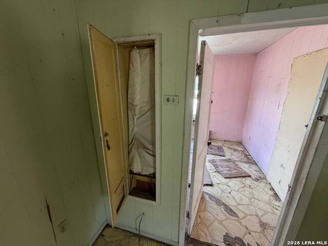 527 Boone Street Property Photo 36