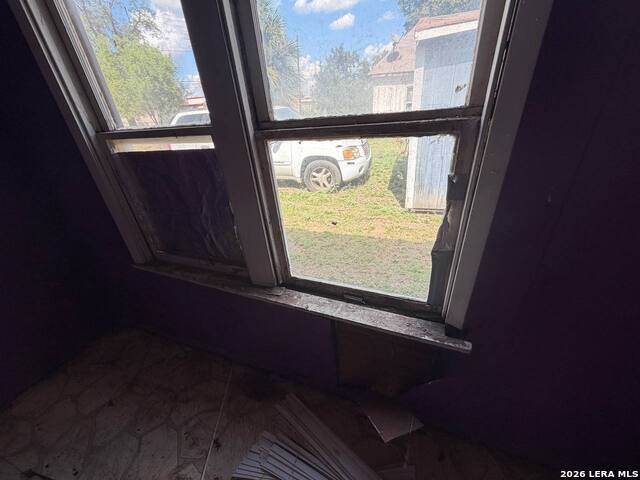 527 Boone Street Property Photo 46