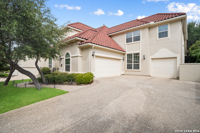 6311 Almeria Cir Property Photo 2
