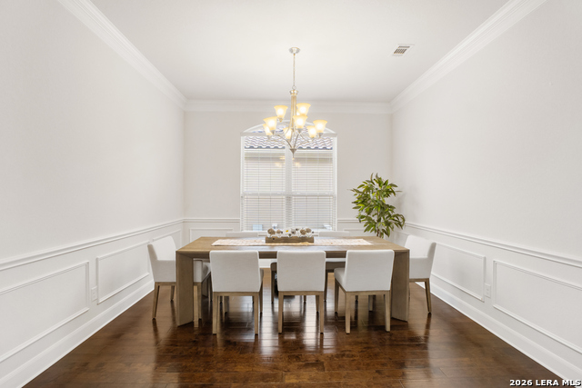 6311 Almeria Cir Property Photo 4