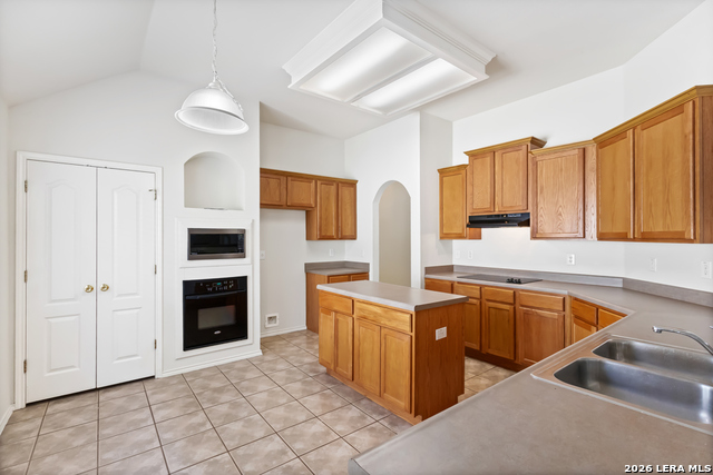 24415 Flint Crk Property Photo 7