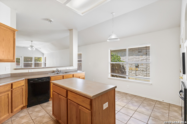 24415 Flint Crk Property Photo 10