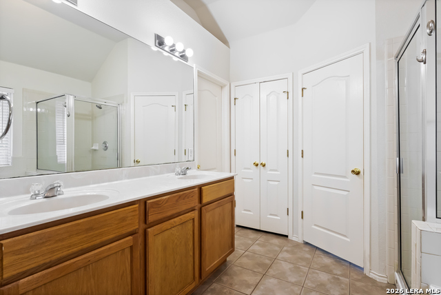24415 Flint Crk Property Photo 16