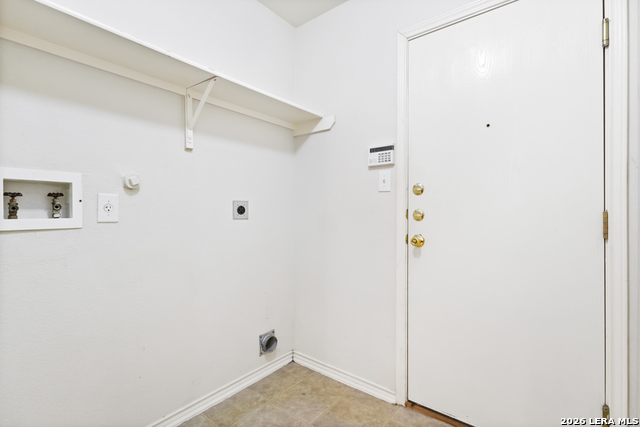 24415 Flint Crk Property Photo 24