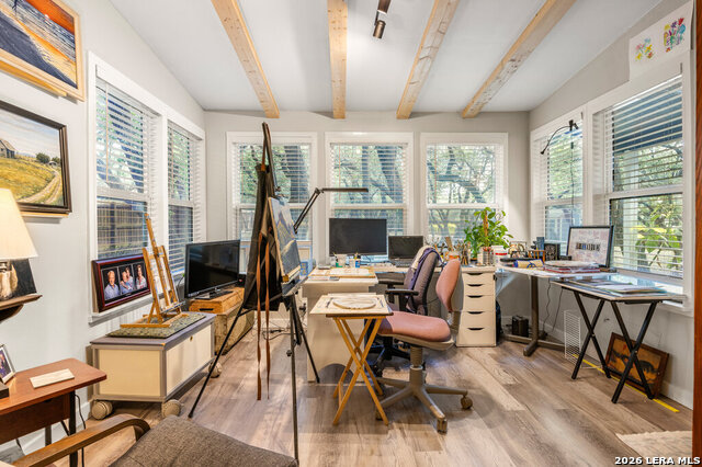 112 Golden Morn Property Photo 31