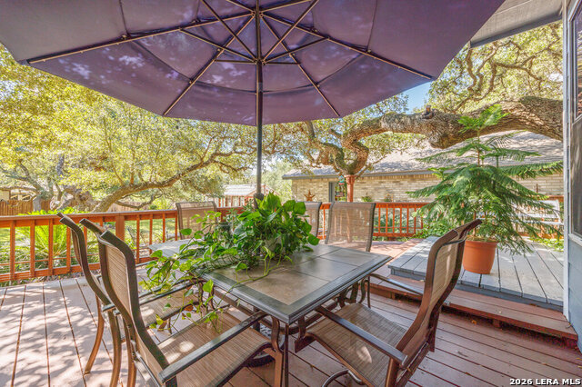112 Golden Morn Property Photo 36