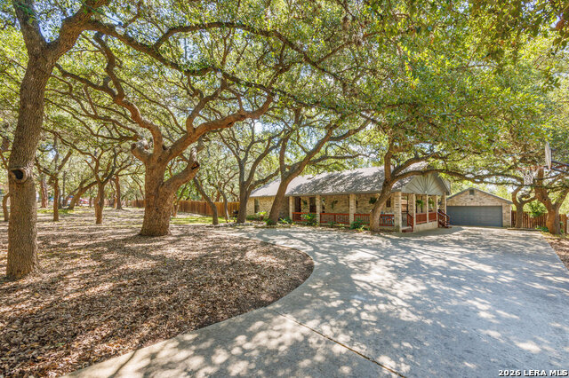 112 Golden Morn Property Photo 37