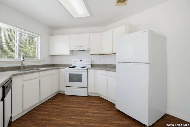 5 Stager Hills Property Photo 8