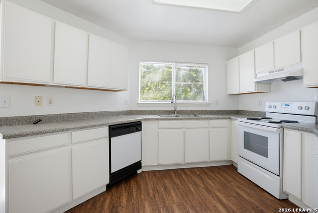 5 Stager Hills Property Photo 9