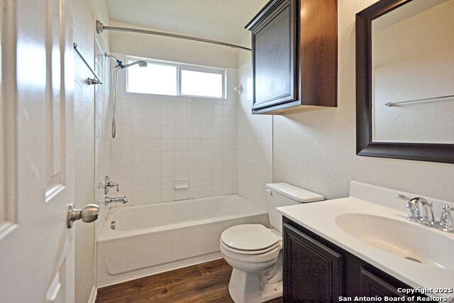 2121 Sinclair Dr Property Photo 24