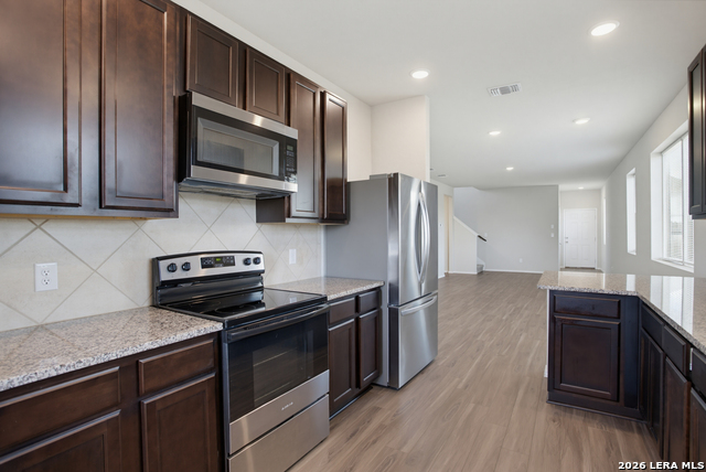 10038 Boulder Opal Property Photo 8