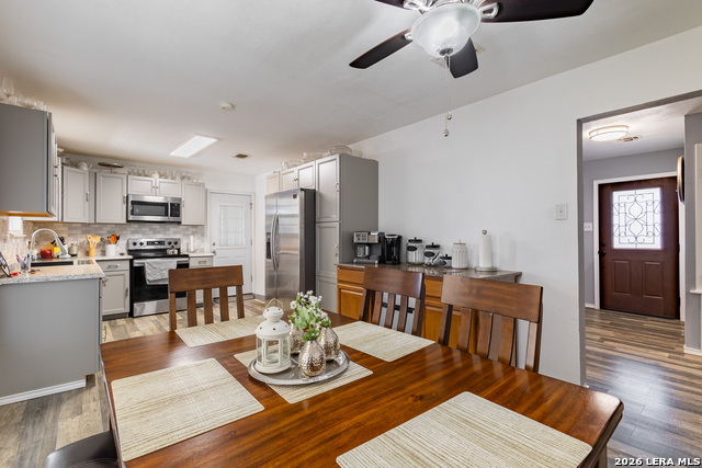 1248 Royal Crown Property Photo 5