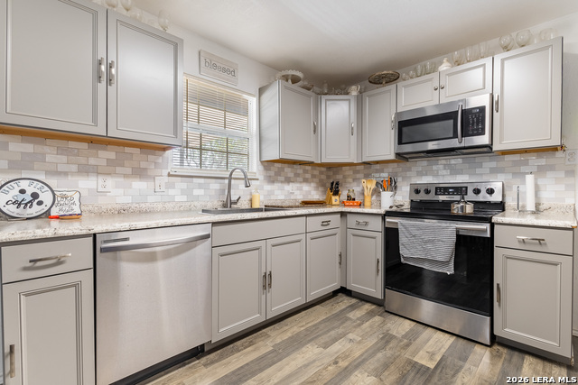 1248 Royal Crown Property Photo 6
