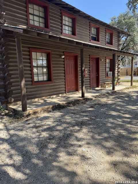 234 San Angelo St Property Photo 1