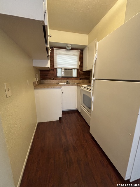 234 San Angelo St Property Photo 7