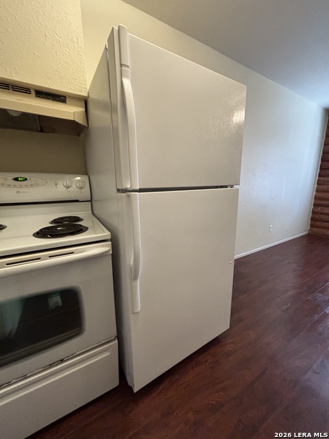 234 San Angelo St Property Photo 10