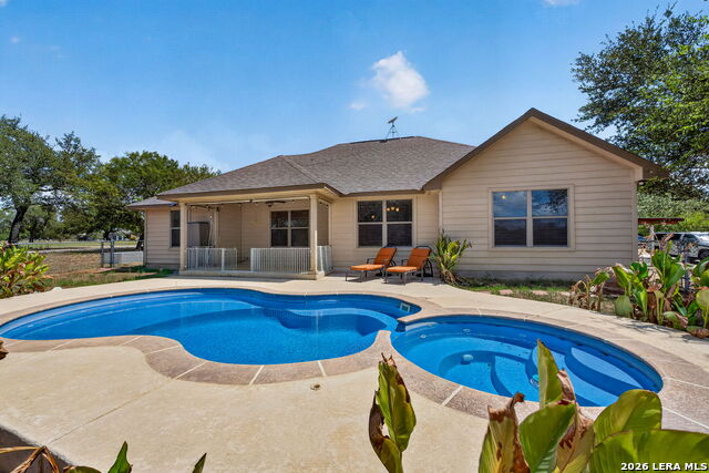 555 Cimarron Sq Property Photo 1