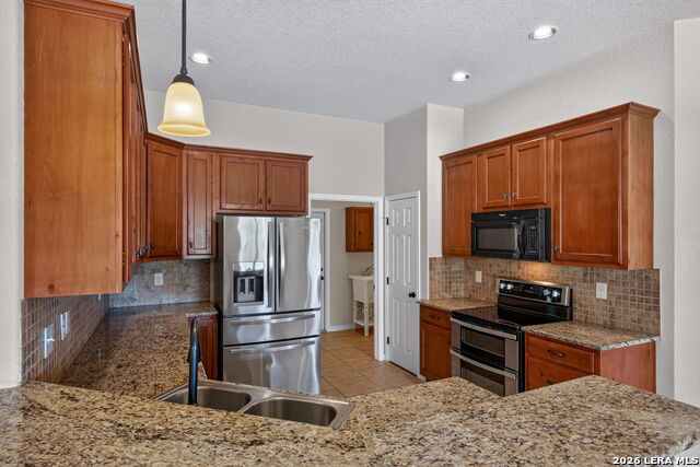 555 Cimarron Sq Property Photo 14
