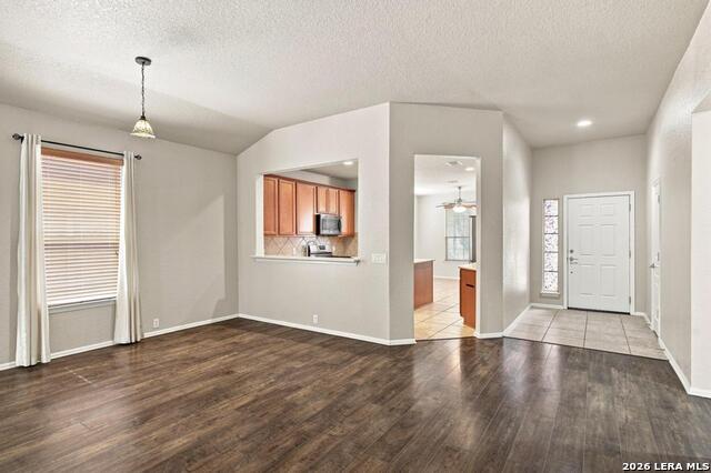 12014 Elijah Stapp Property Photo 3