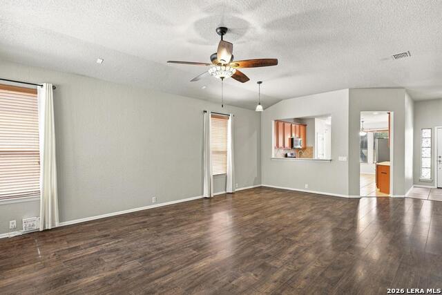 12014 Elijah Stapp Property Photo 8