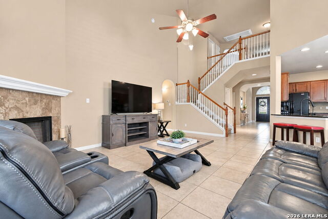10727 Newcroft Pl Property Photo 7
