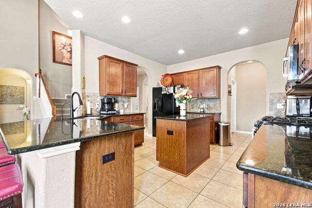 10727 Newcroft Pl Property Photo 13