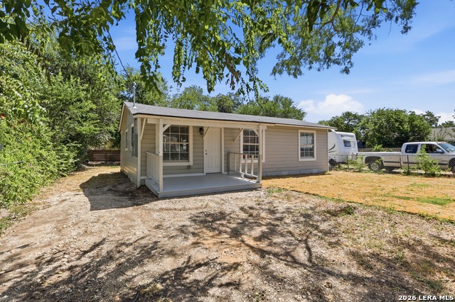 606 S San Joaquin Ave Property Photo 1