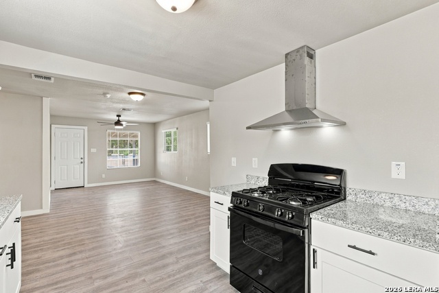 606 S San Joaquin Ave Property Photo 8