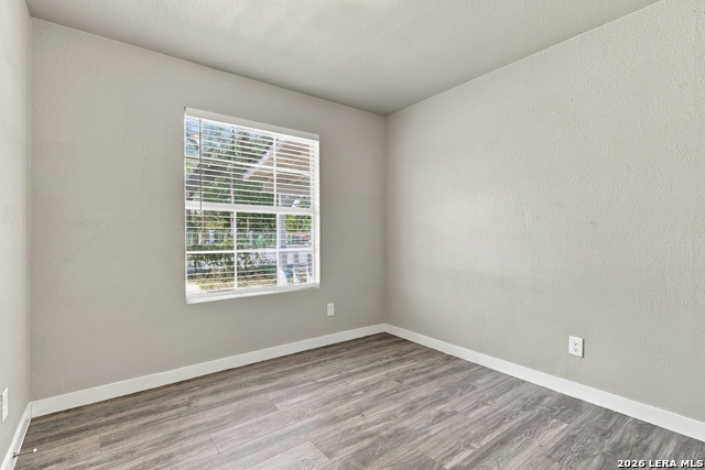 606 S San Joaquin Ave Property Photo 10