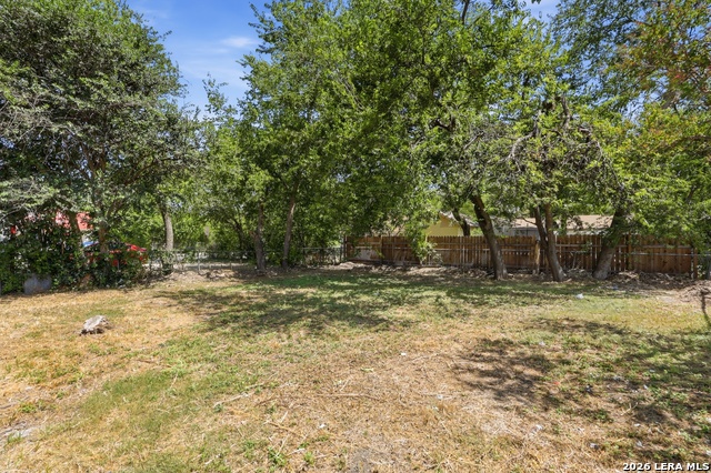 606 S San Joaquin Ave Property Photo 19
