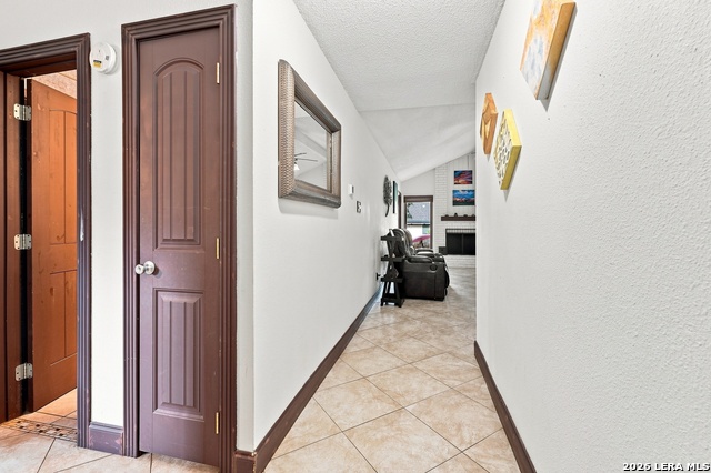 6203 Ridge Oak Property Photo 4