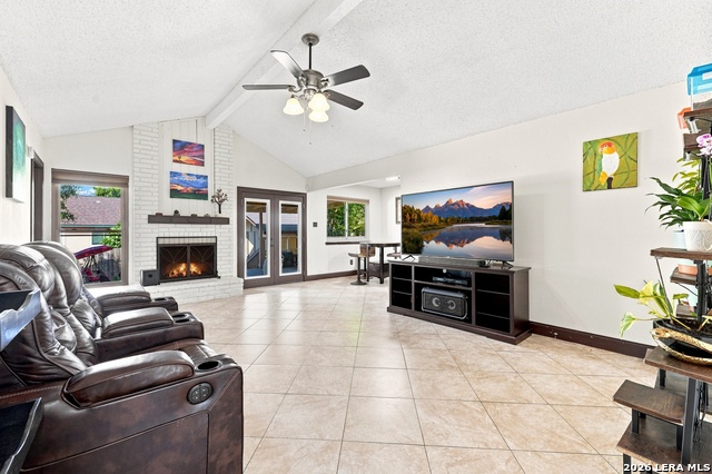 6203 Ridge Oak Property Photo 8