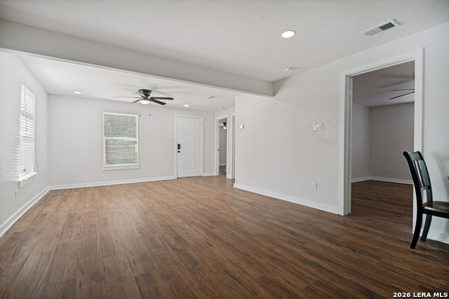 1627 San Rafael St Property Photo 7