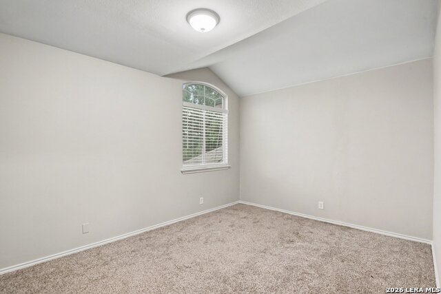 121 Yeager Cir Property Photo 28