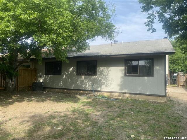 1407 Churing Dr Property Photo 18