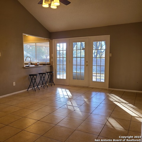 8803 Wimbledon St Property Photo 5