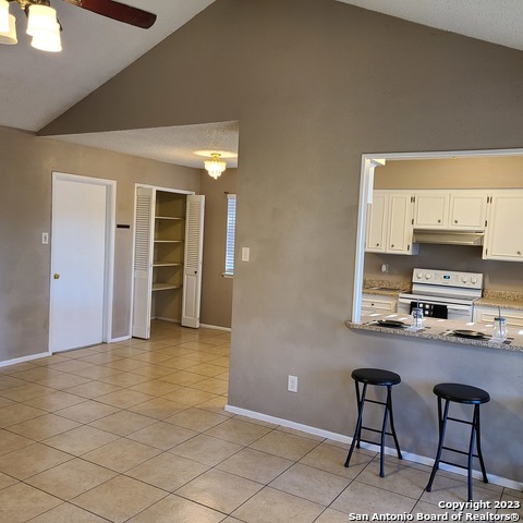 8803 Wimbledon St Property Photo 6