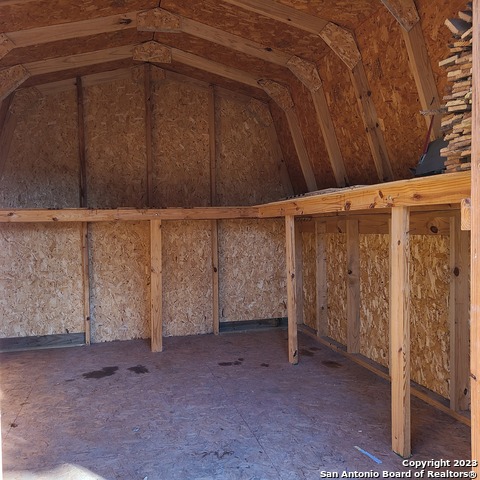 8803 Wimbledon St Property Photo 18