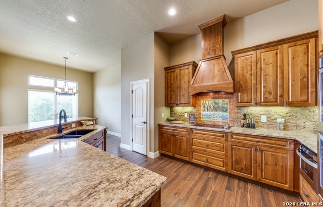 137 Eden Xing Property Photo 11