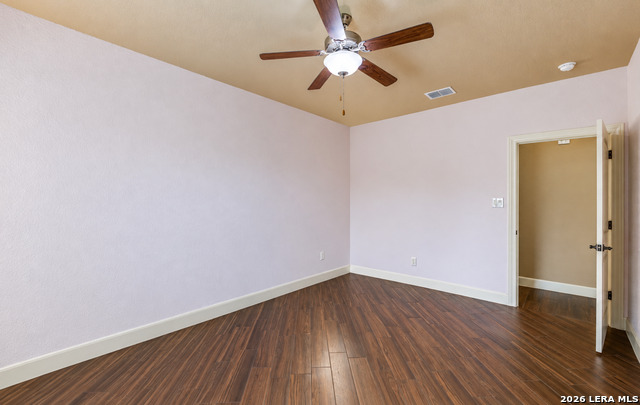 137 Eden Xing Property Photo 26
