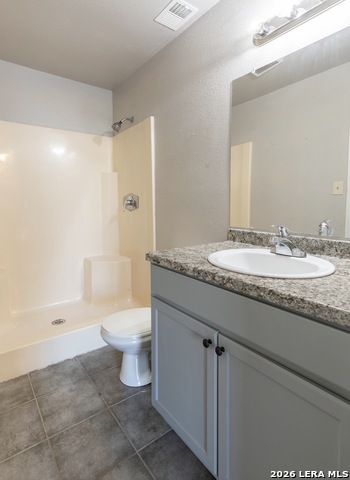302 Bain Dr Property Photo 6