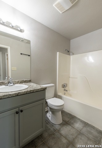 302 Bain Dr Property Photo 7