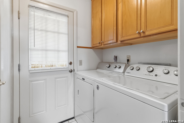 3246 Castledale Dr Property Photo 27