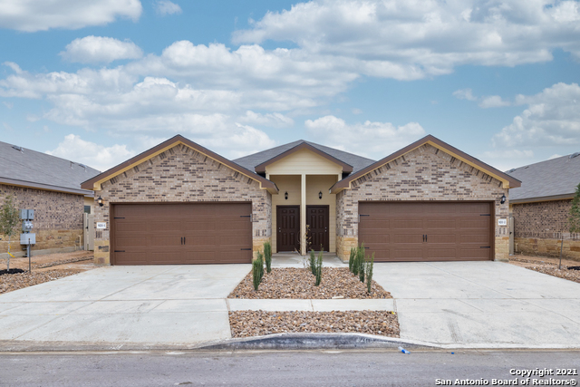 9211 CANYON BND Property Photo 1