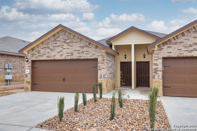 9211 Canyon Bnd Property Photo 2