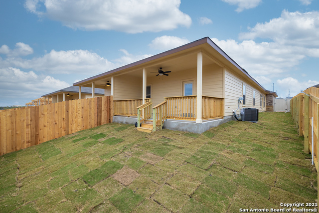 9211 Canyon Bnd Property Photo 15