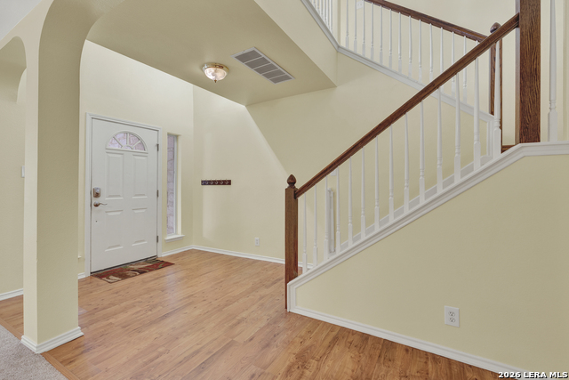 204 Falcon Ridge Dr Property Photo 17