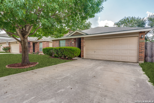 15822 Manes Grv Property Photo 2